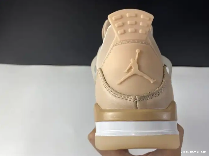 4 Shimmer DJ0675-200 Jordan Air 0517